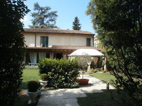 Albergo Dimora Storica Antica Hostelleria Crema Exteriör bild